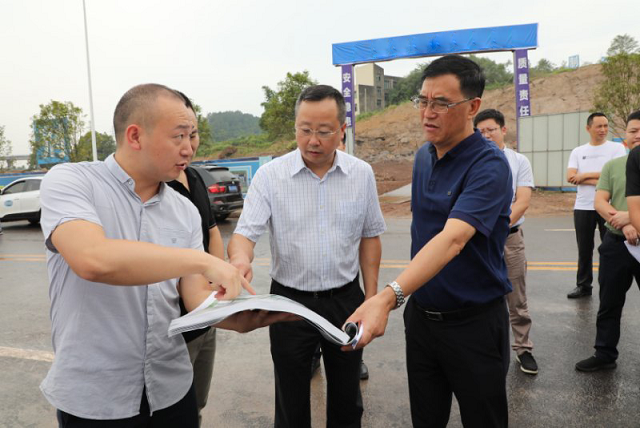 達(dá)州市委副書記、市長郭亨孝深入中國供銷西南冷鏈物流達(dá)州基地調(diào)研